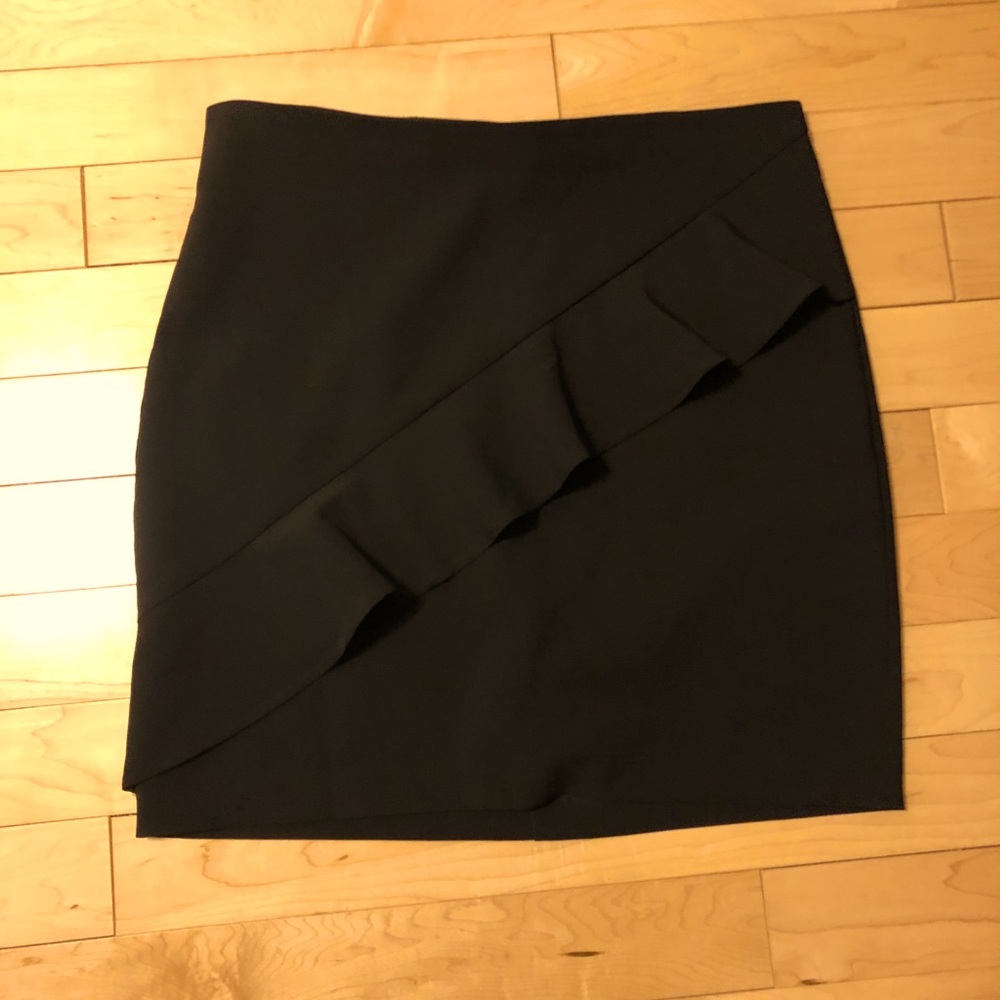 Dynamite skirt